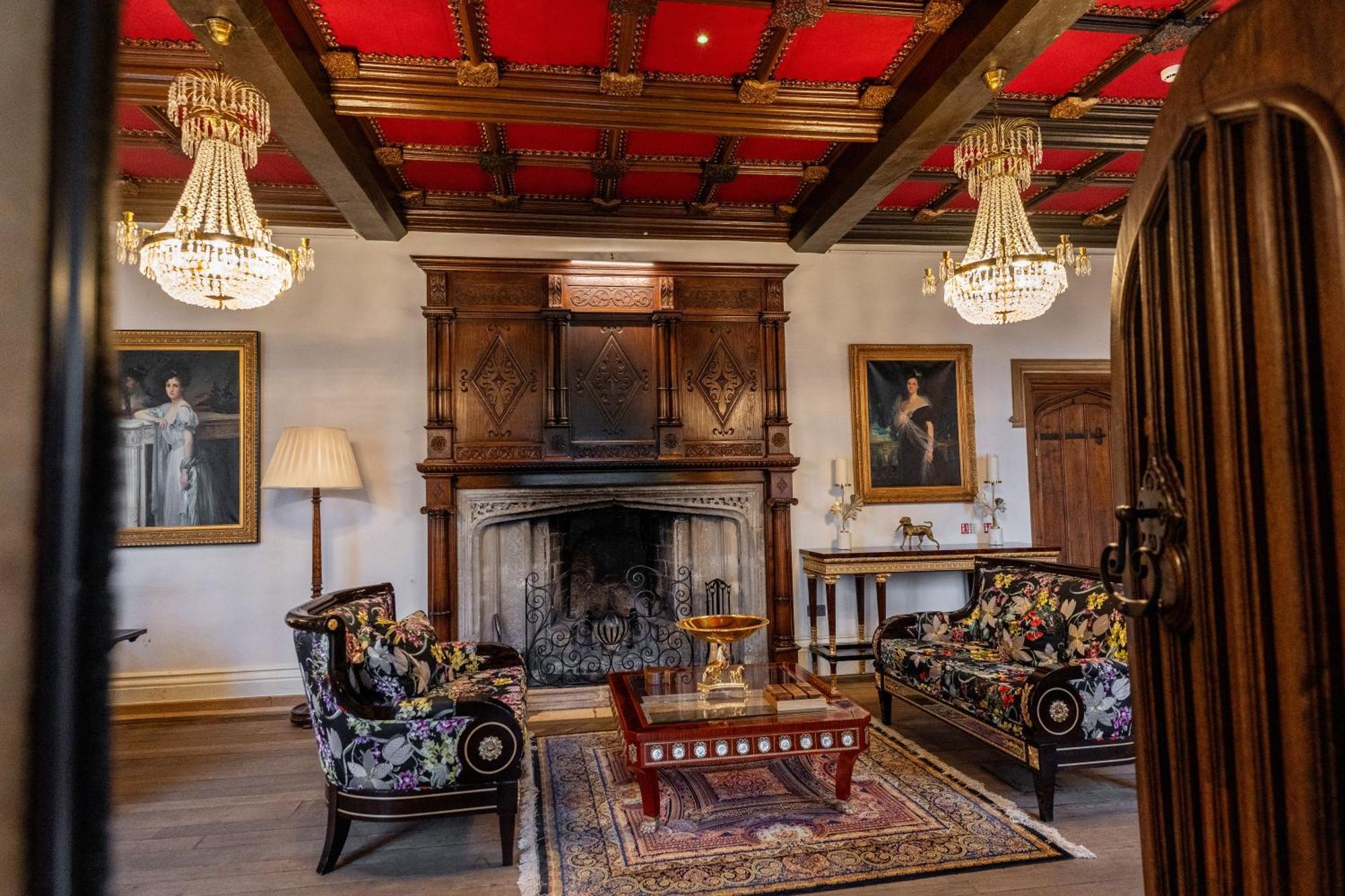 Weston Manor Hotel מראה חיצוני תמונה